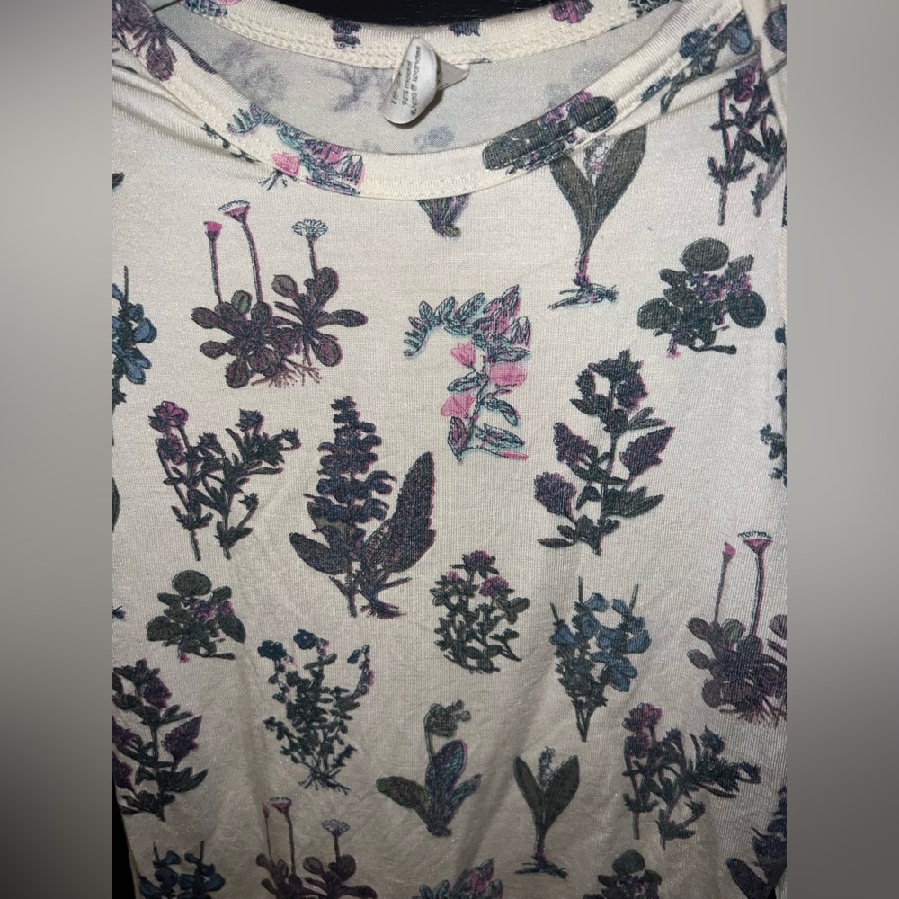 Kate Quinn The Woods Collection Long Sleeve Onesie - Picture 3 of 5